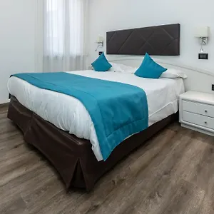 Hotel Cappello E Cadore, Belluno